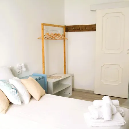 Avia Pensionat Pachino